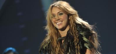 Miley Cyrus - Mam Talent - Anglia